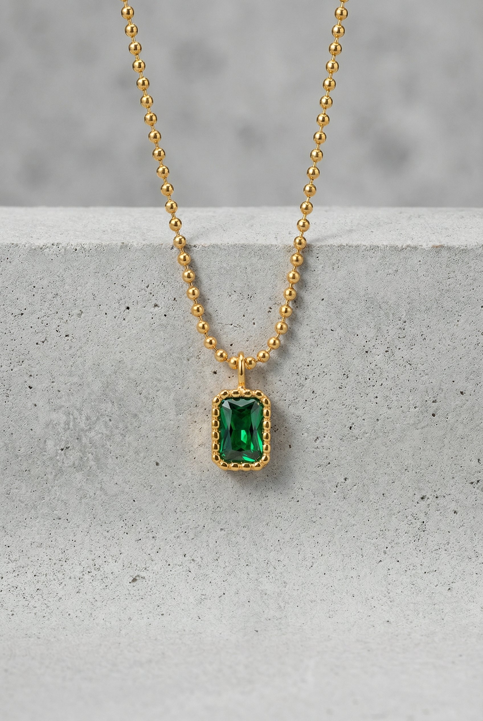 PORTO – Gold Plated Emerald Rectangle Pendant Necklace – 044